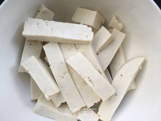 白菜炖豆腐的做法步骤：4