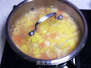 土豆胡萝卜奶油浓汤——新春增添魔力红，浓汤味美情更浓的做法步骤：6