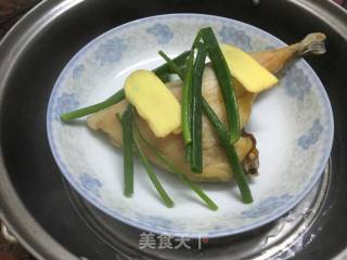 腊鸭腿椰浆香芋煲的做法步骤：2