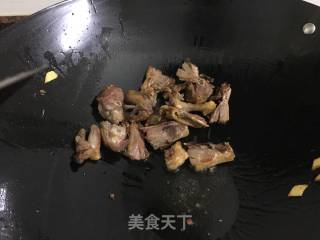 腊鸭腿椰浆香芋煲的做法步骤：7