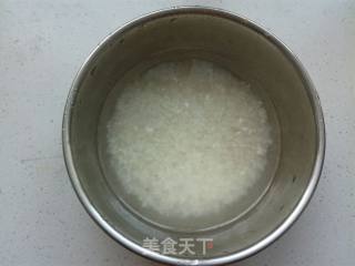 火腿青菜粥的做法步骤：1