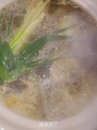 木耳鸡汤的做法步骤：4