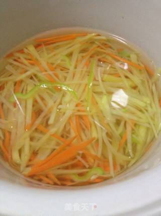凉拌土豆丝的做法步骤：7
