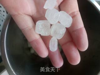 冰糖雪梨汁的做法步骤：3