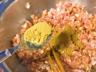 韭菜猪肉馅饺子的做法步骤：5
