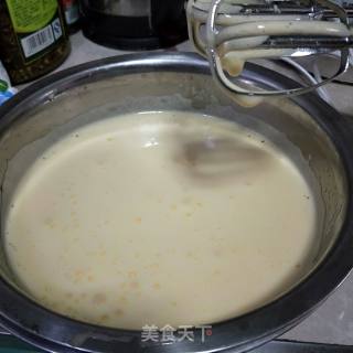 草莓奶油蛋糕卷的做法步骤：4