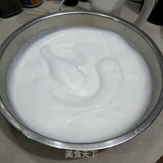 草莓奶油蛋糕卷的做法步骤：7