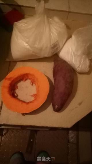 紫薯黄金饼的做法步骤：1