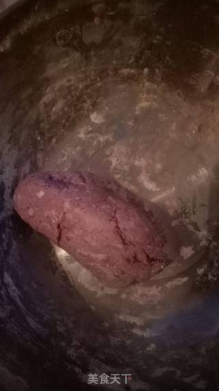 紫薯芝麻球的做法步骤：3