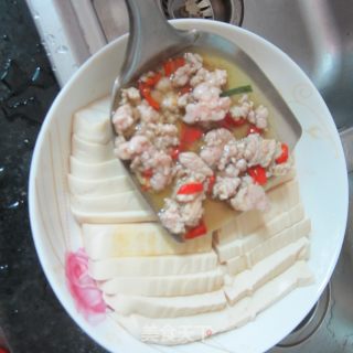 生抽肉末蒸豆腐的做法步骤：9