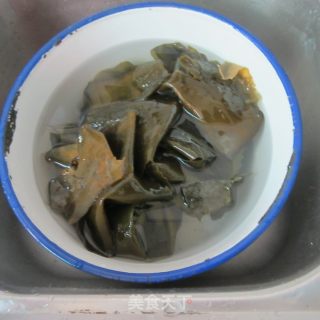 拆骨海带汤的做法步骤：5
