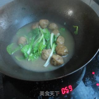 小白菜丸子汤的做法步骤：5