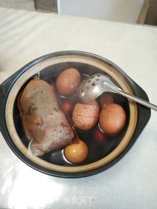 五香茶叶蛋的做法步骤：5