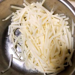 辣炒竹笋肉丝的做法步骤：3