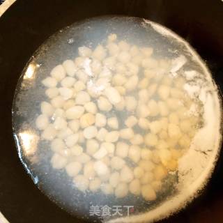 扇贝柱炒青椒的做法步骤：1