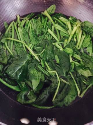 果仁菠菜的做法步骤：3