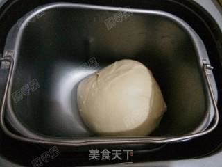 蜜红豆面包的做法步骤：1