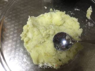无油土豆丸子的做法步骤：3