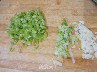 椒蒜虾皮的做法步骤：3