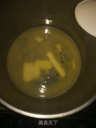 简易泡芙的做法步骤：2