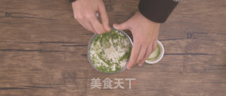 网红ins风的抹茶毛巾卷来袭！帅爆朋友圈啦~的做法步骤：4