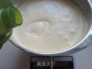 黑枸杞海绵蛋糕的做法步骤：4