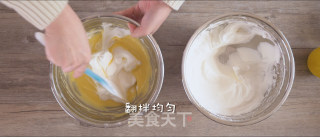 口感醇香的乳酪戚风蛋糕，温暖冬日的午后的做法步骤：10