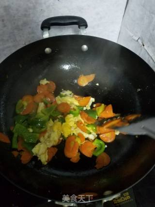 胡萝卜青椒炒鸡蛋的做法步骤：6