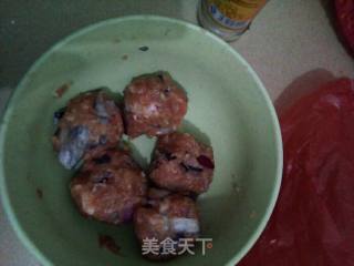 一肉两吃---肉丸煎肉配洋葱的做法步骤：6