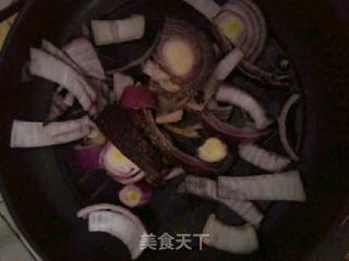 一肉两吃---肉丸煎肉配洋葱的做法步骤：8