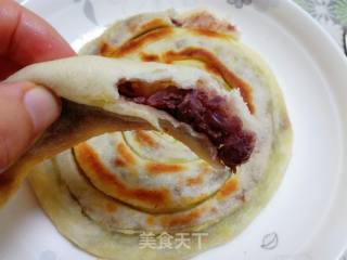 发面豆沙盘龙饼的做法步骤：17