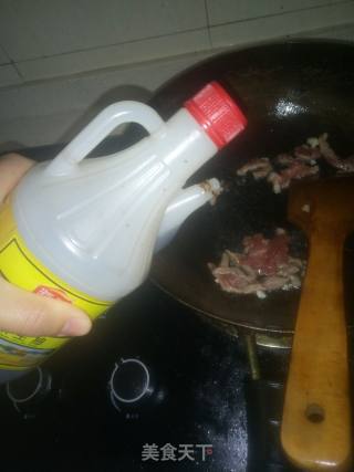 花菜炒羊肉的做法步骤：4