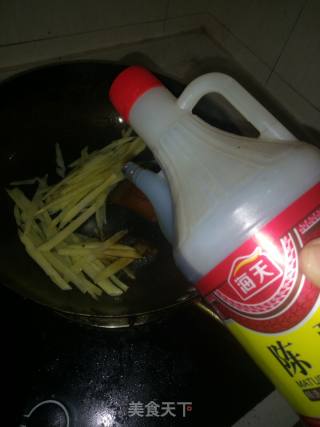 醋溜土豆丝的做法步骤：3