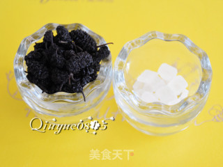 桑葚冰糖水的做法步骤：1