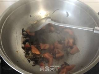 木耳西红柿鸡蛋汤的做法步骤：3