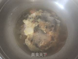 木耳西红柿鸡蛋汤的做法步骤：5