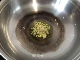蒜香生菜的做法步骤：2
