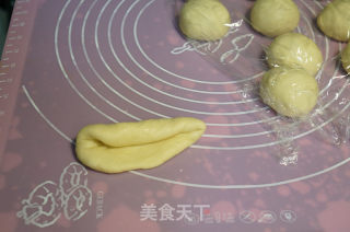 奶油面包的做法步骤：9