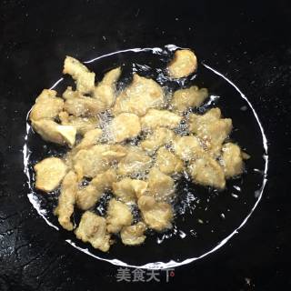 油渣炒青菜的做法步骤：3