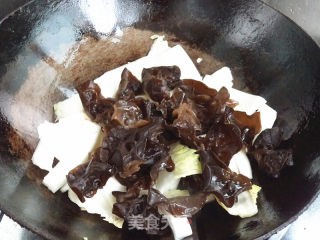 炒黑白菜的做法步骤：9