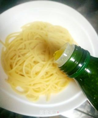 意面的做法步骤：3