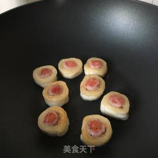 香肠手抓饼串串的做法步骤：5