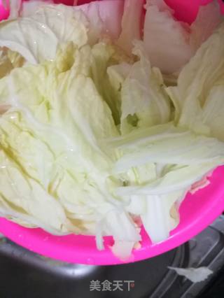 大白菜炒蕃茄的做法步骤：1