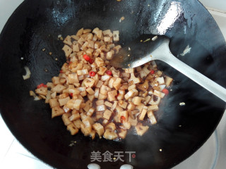 酸辣藕丁的做法步骤：8