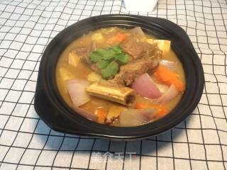 咖喱牛排骨炖土豆的做法步骤：11