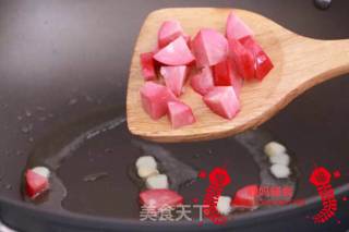 红肠焖饭的做法步骤：4