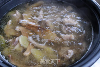 松茸猪肚鸡的做法步骤：6