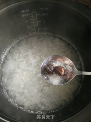 新鲜银耳羹的做法步骤：6