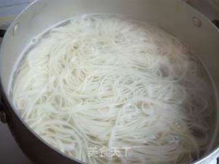 葱油拌面的做法步骤：11
