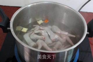 红烧虎皮凤爪的做法步骤：3